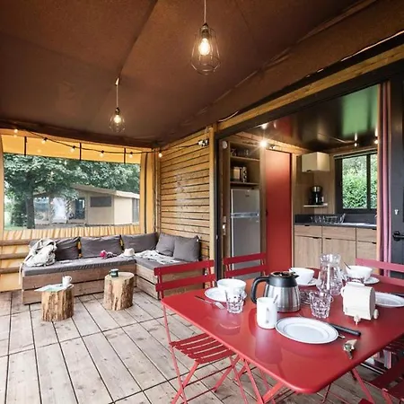 Onlycamp Chamarges Campsite *