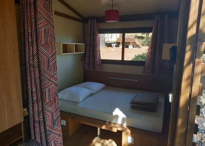 Onlycamp De Chamarges داي